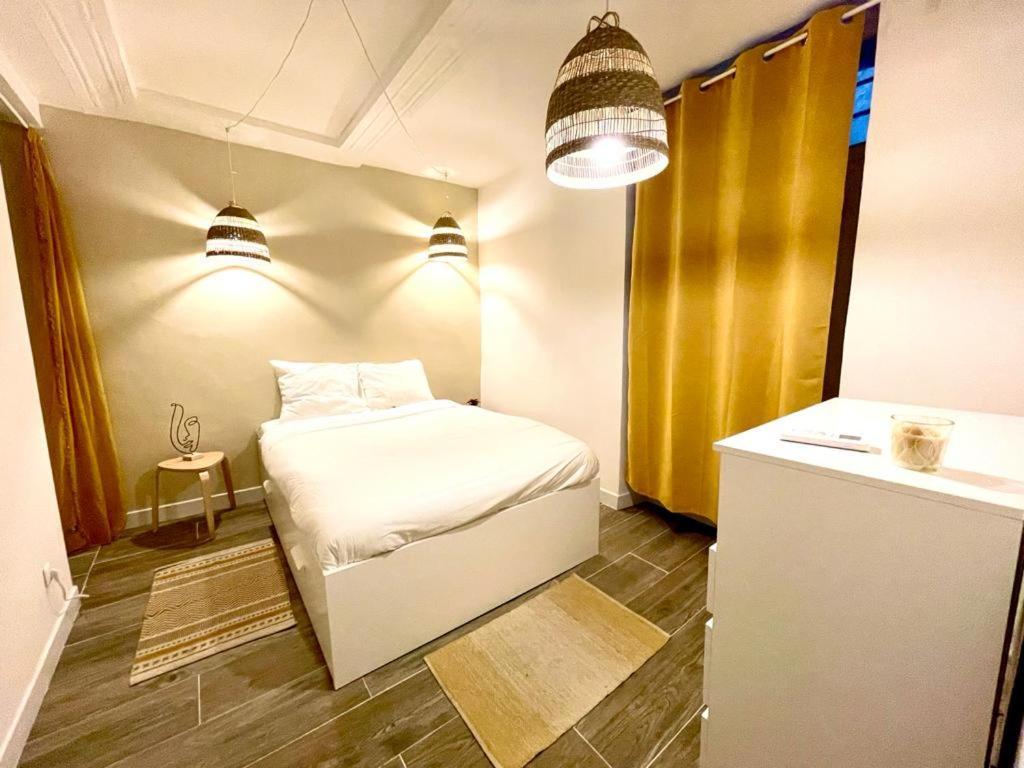 Appartement Joli T4 rénové climatisé entre St Charles/le Vieux-port à Marseille Extérieur photo