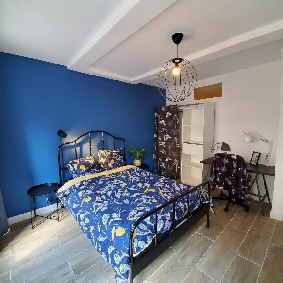Appartement Joli T4 rénové climatisé entre St Charles/le Vieux-port à Marseille Extérieur photo