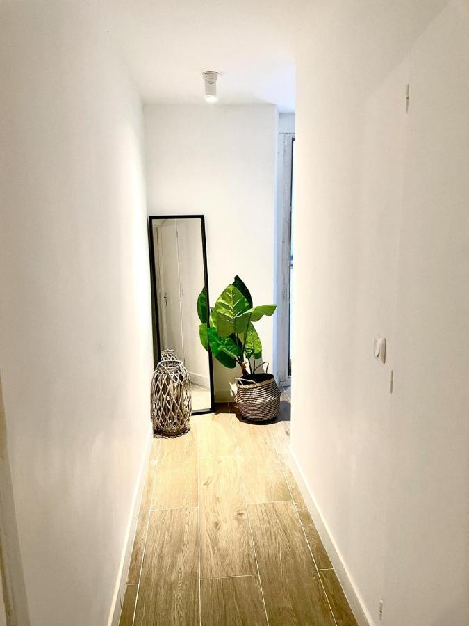 Appartement Joli T4 rénové climatisé entre St Charles/le Vieux-port à Marseille Extérieur photo